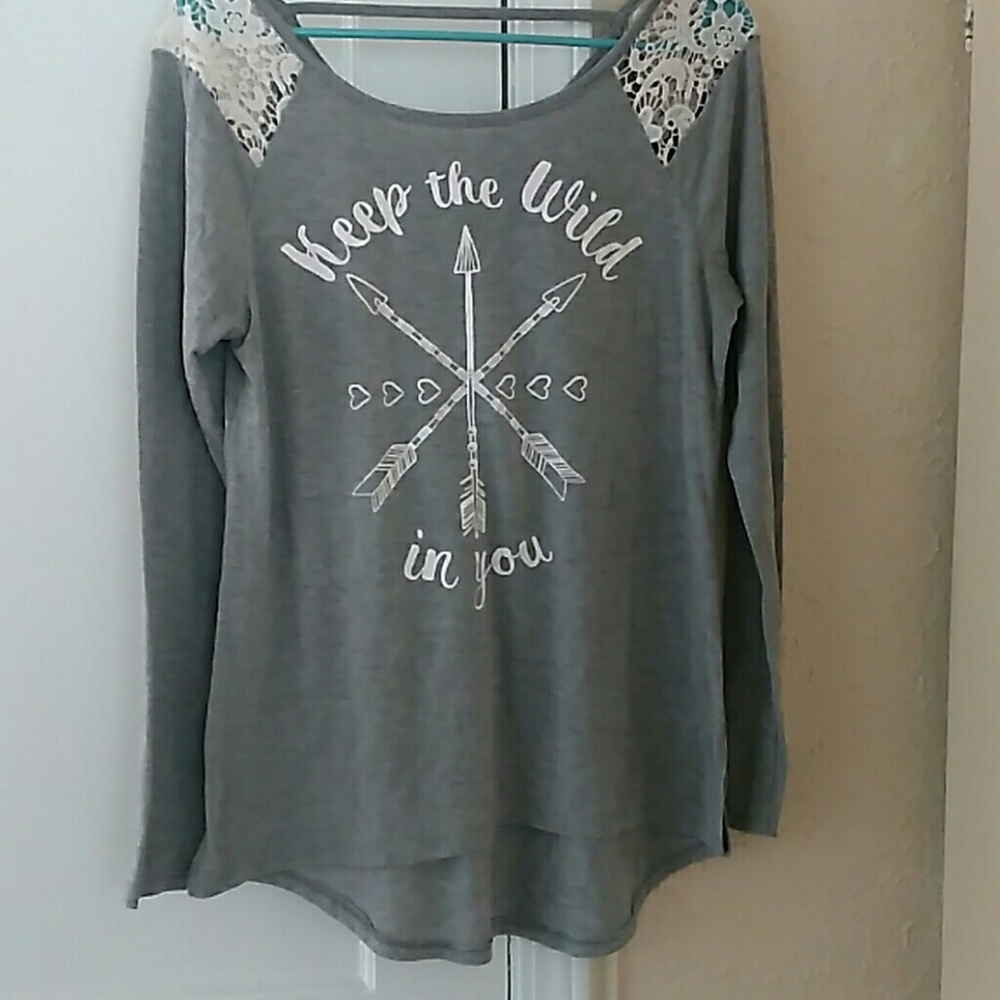 Long sleeve shirt